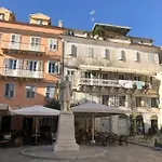 Leone Old Town *