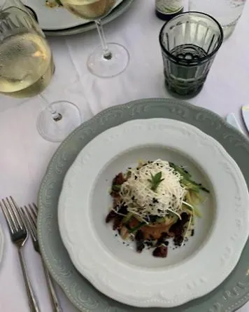 Leone Old Town Corfu (city)