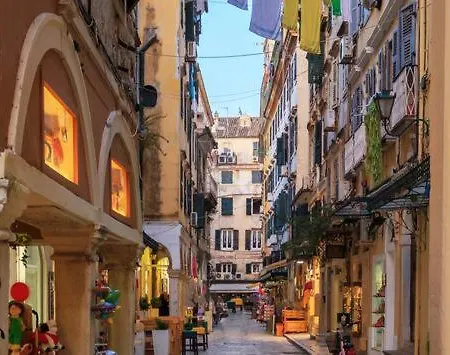 Leone Old Town
