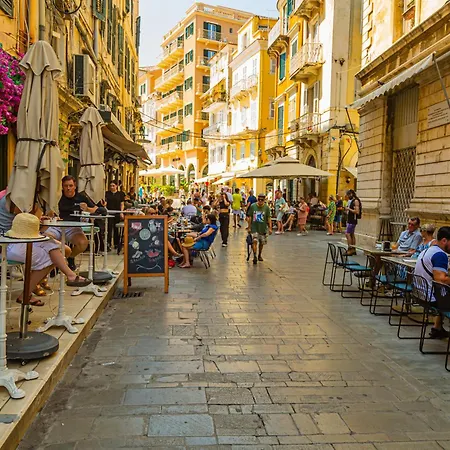 Апартаменты Leone Old Town *