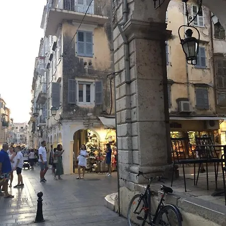 Lejlighed Leone Old Town